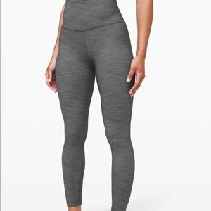 NWOT Lululemon Mini Herringbone Align II, 25,” Size 8
